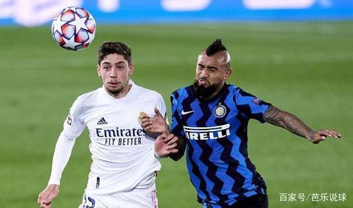 姆巴佩：于帕在本赛季属于世界最佳后卫，受到关注是很正常的（姆巴佩：于帕本赛季跻身世界顶级后卫，备受关注并不意外）